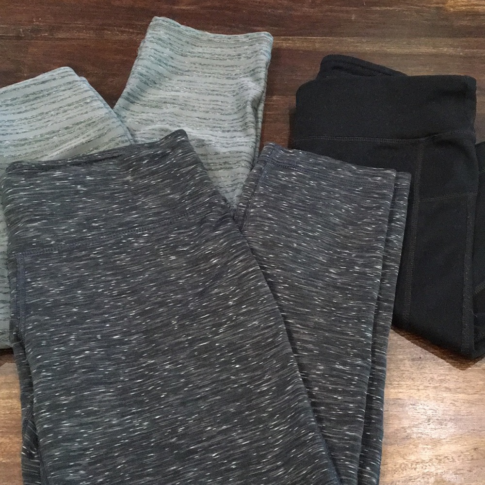 3 pairs yoga crops